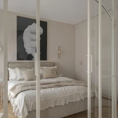 Апартаменти Ivis House - Elegant With Church View In Old Town Вільнюс