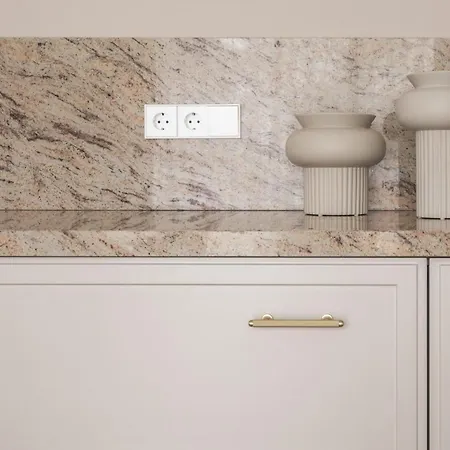 Ivis House - Elegant With Church View In Old Town