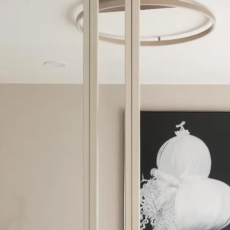 Ivis House - Elegant With Church View In Old Town Апартаменти Вільнюс