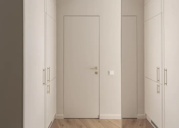 Ivis House - Elegant With Church View In Old Town