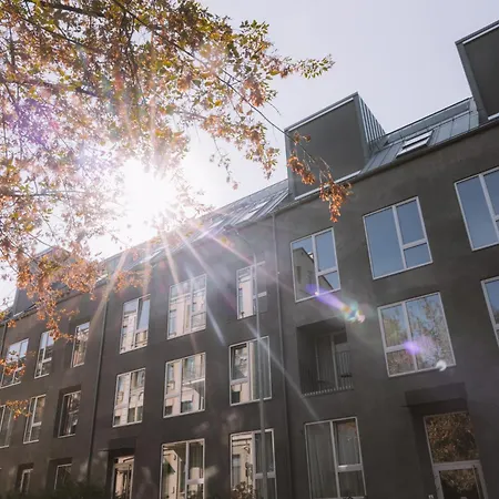 Ivis House - Elegant With Church View In Old Town Lägenhet