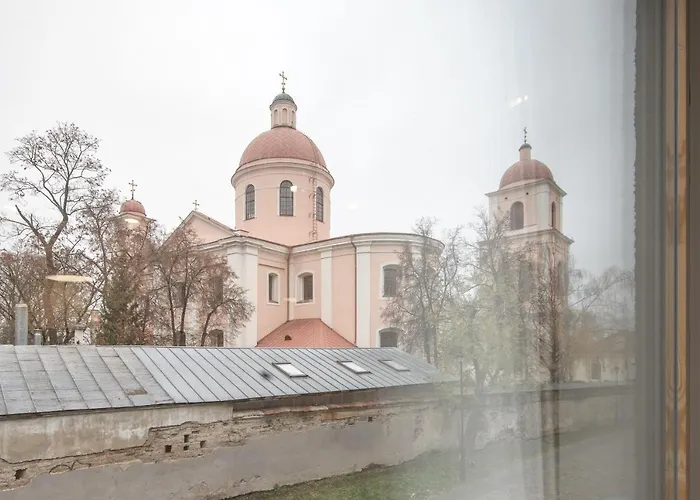 Ivis House - Elegant With Church View In Old Town * Vilnius