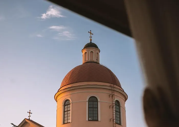 Ivis House - Elegant With Church View In Old Town Appartamento